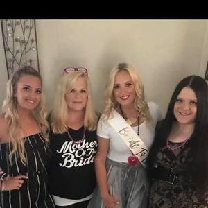 Meet your Posher, Teri